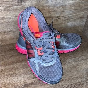 Pre-owned Nike Dual Fusion ST 2 Women’s Sz 10